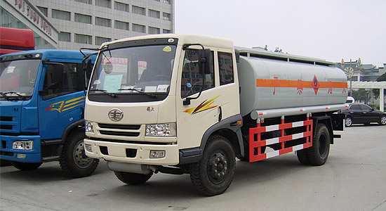 解放单桥油罐车 12立方